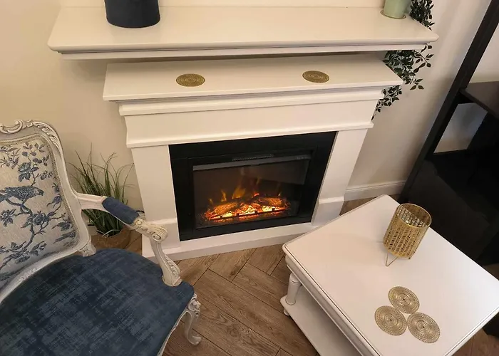 בית אירוח Luxury Airport Retreat *